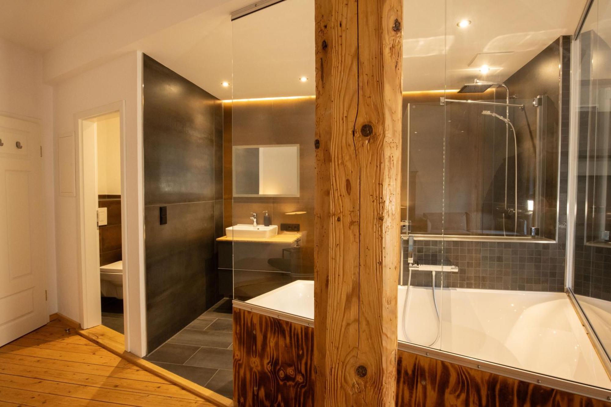 Loft Apartment Mit Grosser Badewanne B Mugeln Extérieur photo